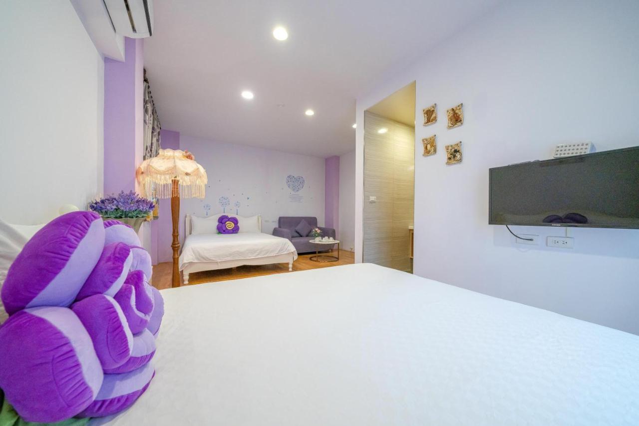 ออโรร่า คาสเซิล Guest House หลัวตง ภายนอก รูปภาพ
